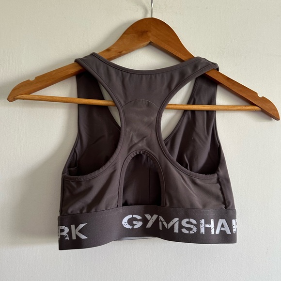 Gymshark Gray Elastic Band Stretch Mesh Back Athletic Sports Bra size Small EUC - Picture 4 of 7